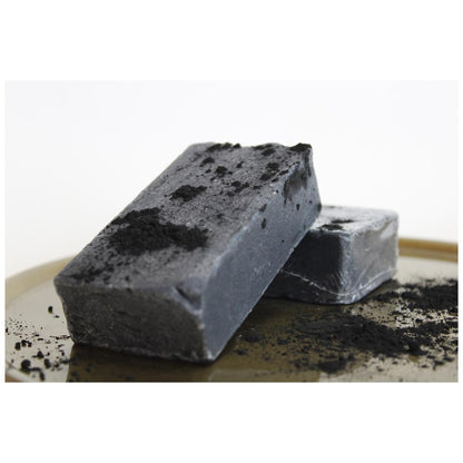 Jabón natural a base de aceite de oliva y carbón activado Planeta Huerto 100 g
