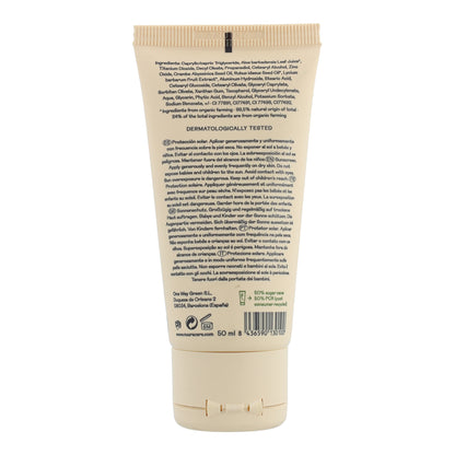 Crème Solaire Visage Teintée SPF50 Tube Nuura 50 ml
