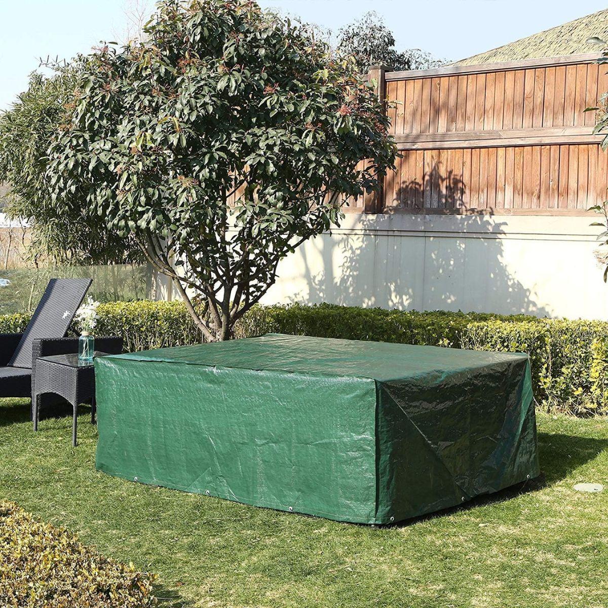 Funda rectangular cubre mesas y sillas de polietileno 130 x 79 x 71 cm