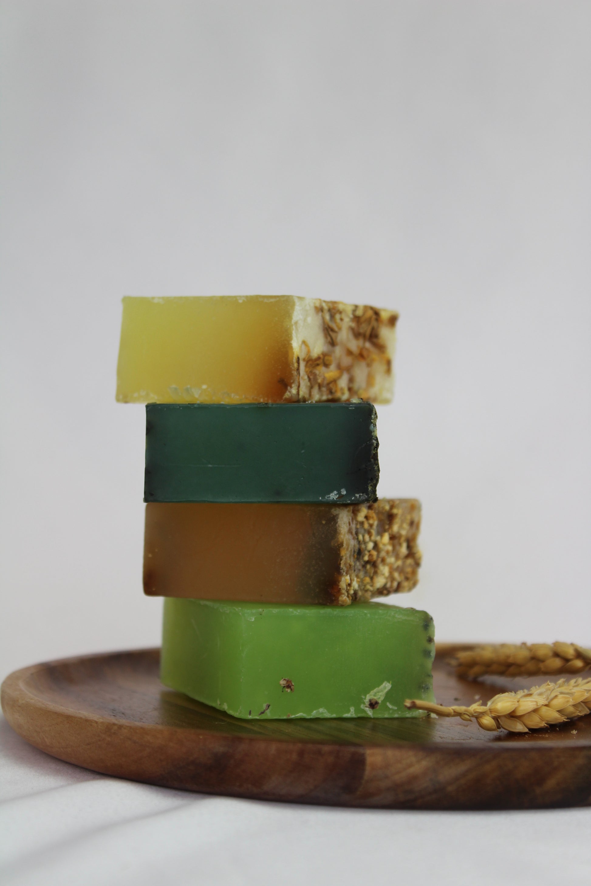 Savon naturel à la glycérine menthe et feuilles de menthe poivrée 100 g